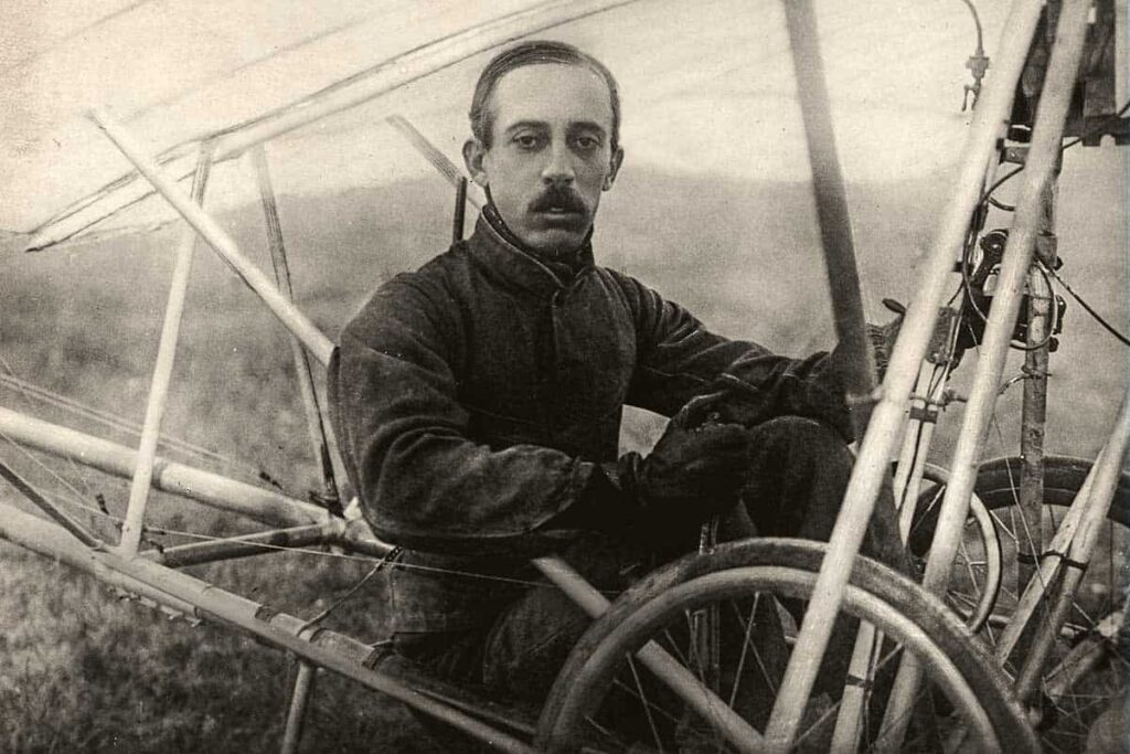 Santos-Dumont recebe o posto honorário de Marechal do Ar no Brasil