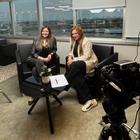 Presidente da FuMTran realiza entrevistas com as comandantes Paula Babinski e Audrey Savini