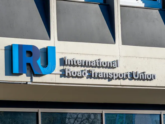 Criação da IRU (União Internacional de Transporte Rodoviário)
