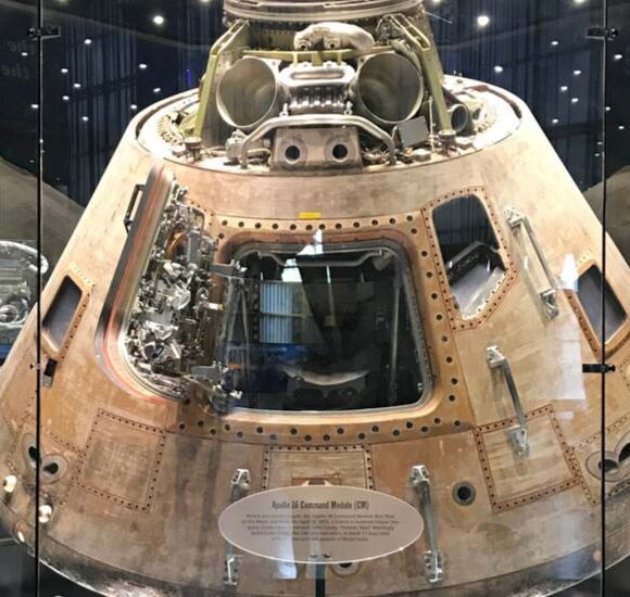 Lançamento da Apollo 16 do Cabo Canaveral, Flórida
