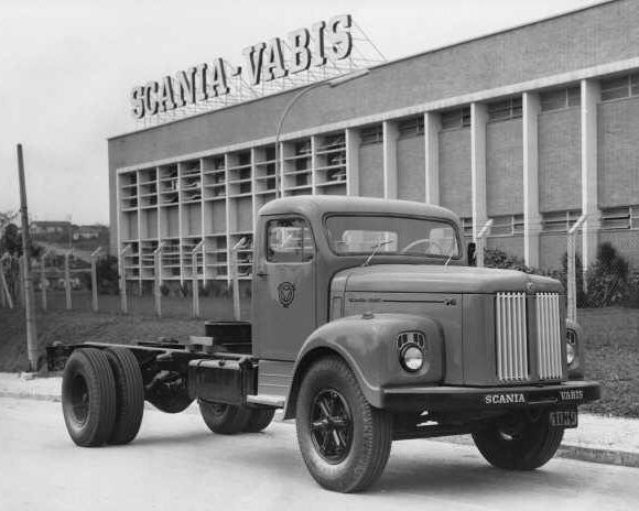 Primeiro Scania faturado no Brasil Primeiro Scania faturado no Brasil